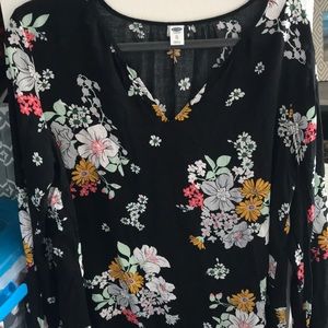 Old navy floral top